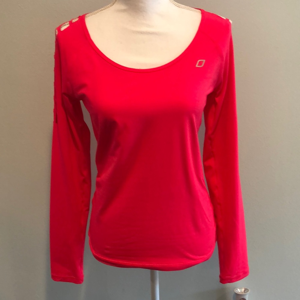 Lorna Jane active size medium workout blouse, very stretchy